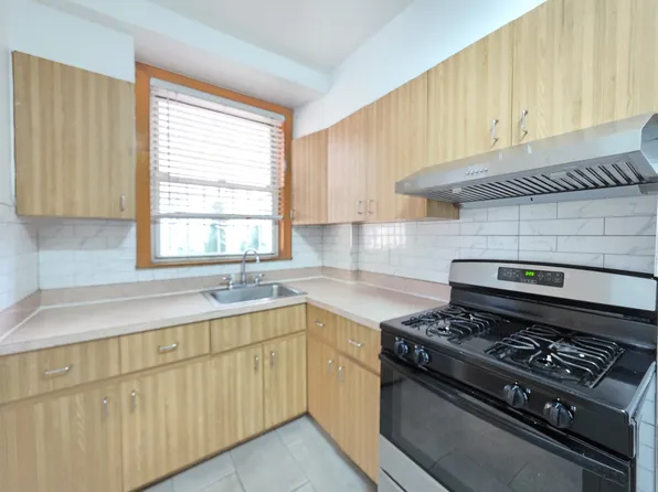 1534 64th St, Brooklyn, NY 11219