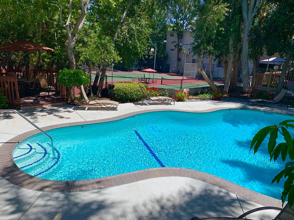 Regent Place Apartments