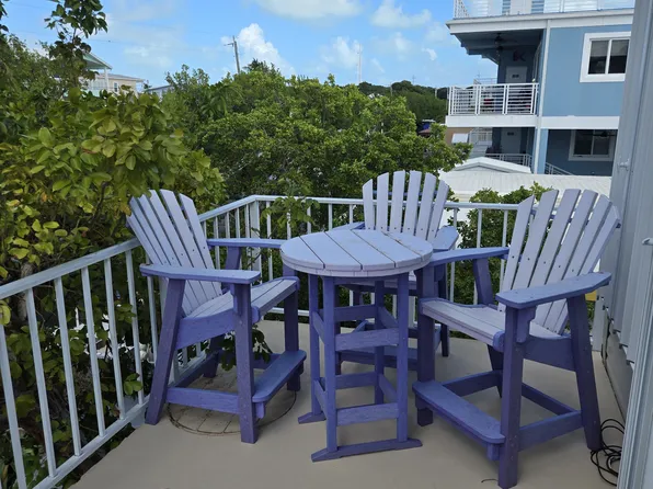 34 Pigeon Dr, Key Largo, FL 33037