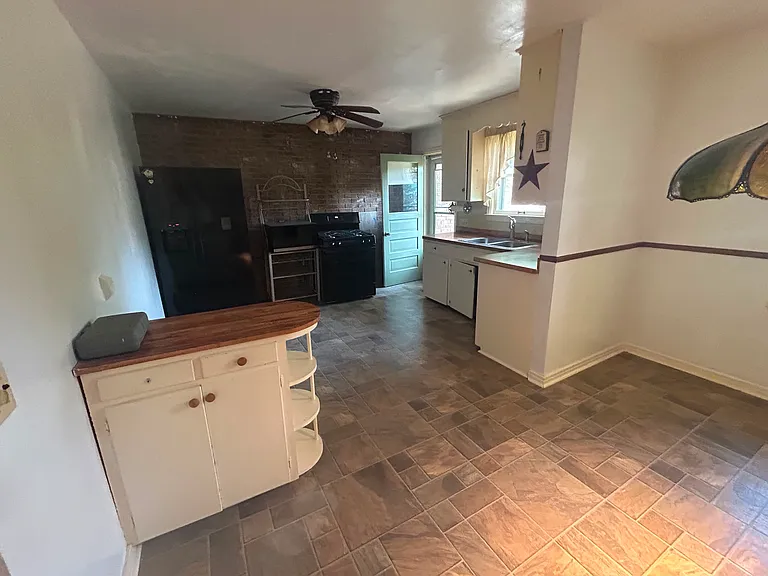 Country Club Rd — Photo 8