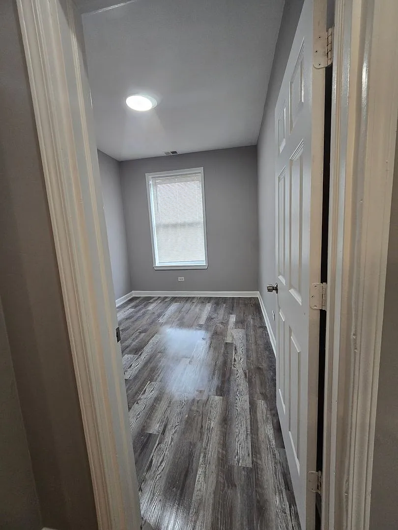351 S Homan LLC — Photo 2
