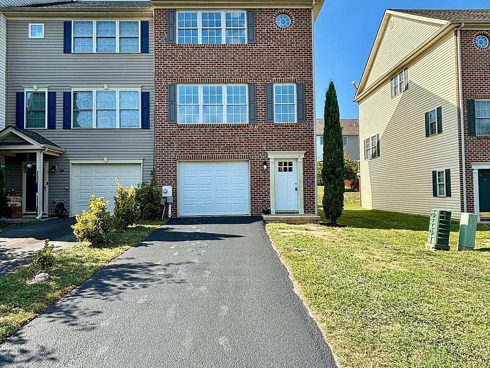 1st image of 65 Effie Ln
