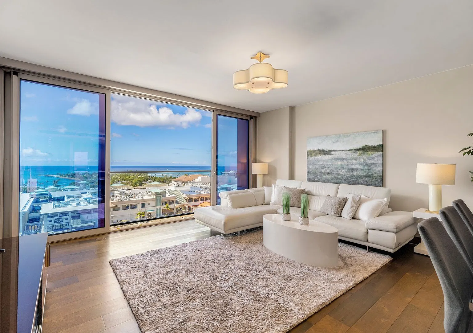 ONE Ala Moana 1300 — Photo 1