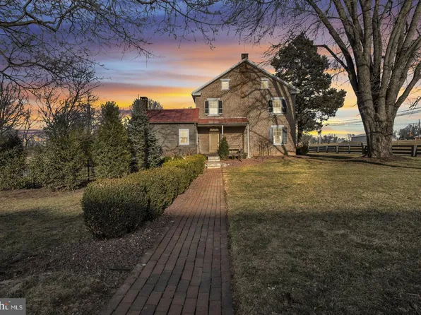 140 State Rd, Mechanicsburg, PA 17050