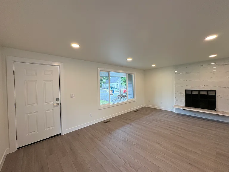 4057 E Spokane St — Photo 9