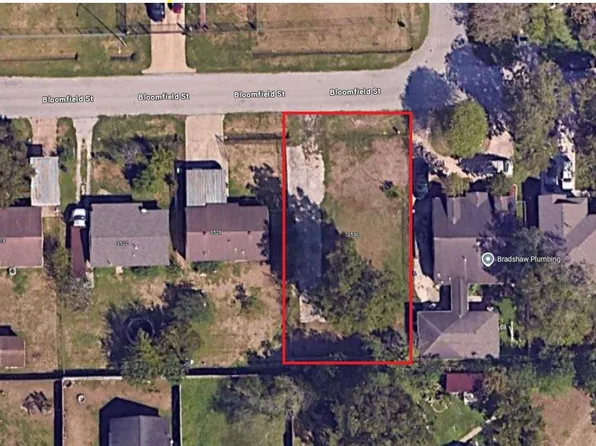 3530 Bloomfield St, Houston, TX 77051