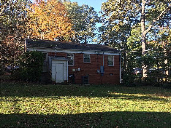 3rd image of 7716 Dobbin Rd