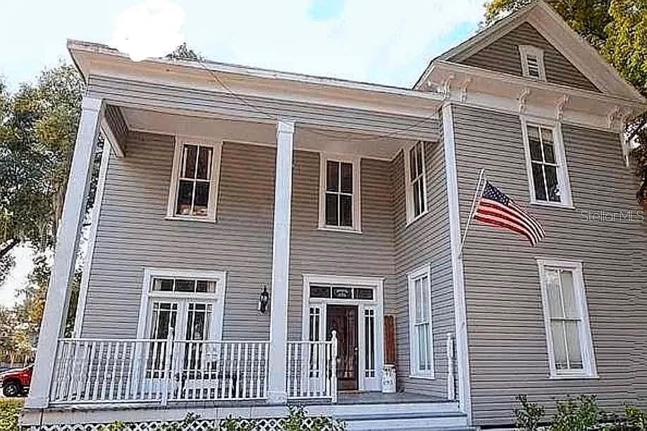 1st image of 495 E PARKER STREET