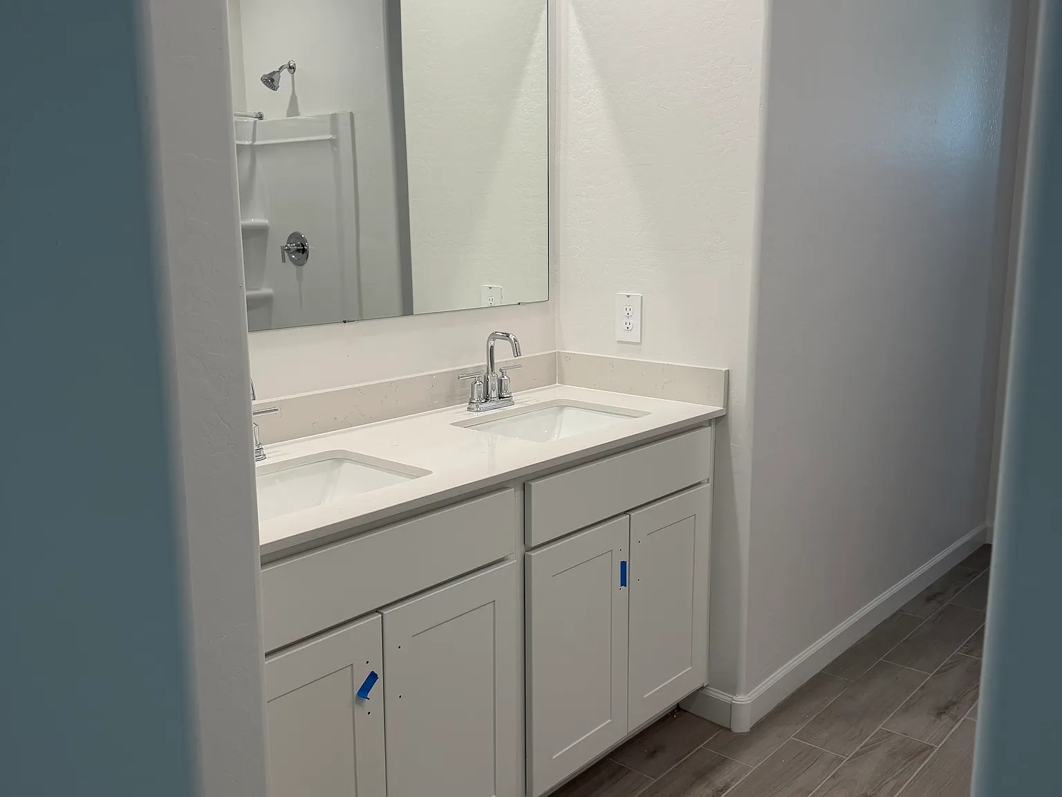 4 bed, 1967 sqft, $2,499 — Photo 4