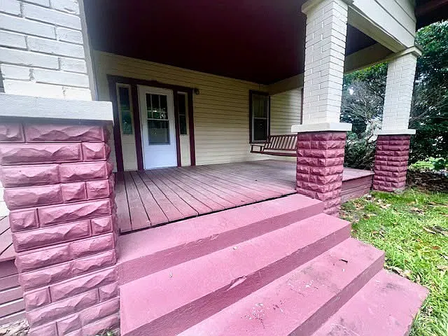 3 bed, 1336 sqft, $1,400 — Photo 2
