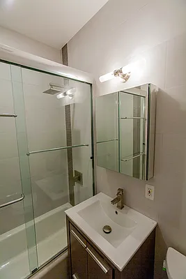 Rented by Pearl Estates | media 17