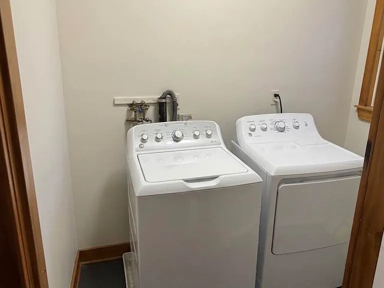 2 Cameron St #2 — Photo 10