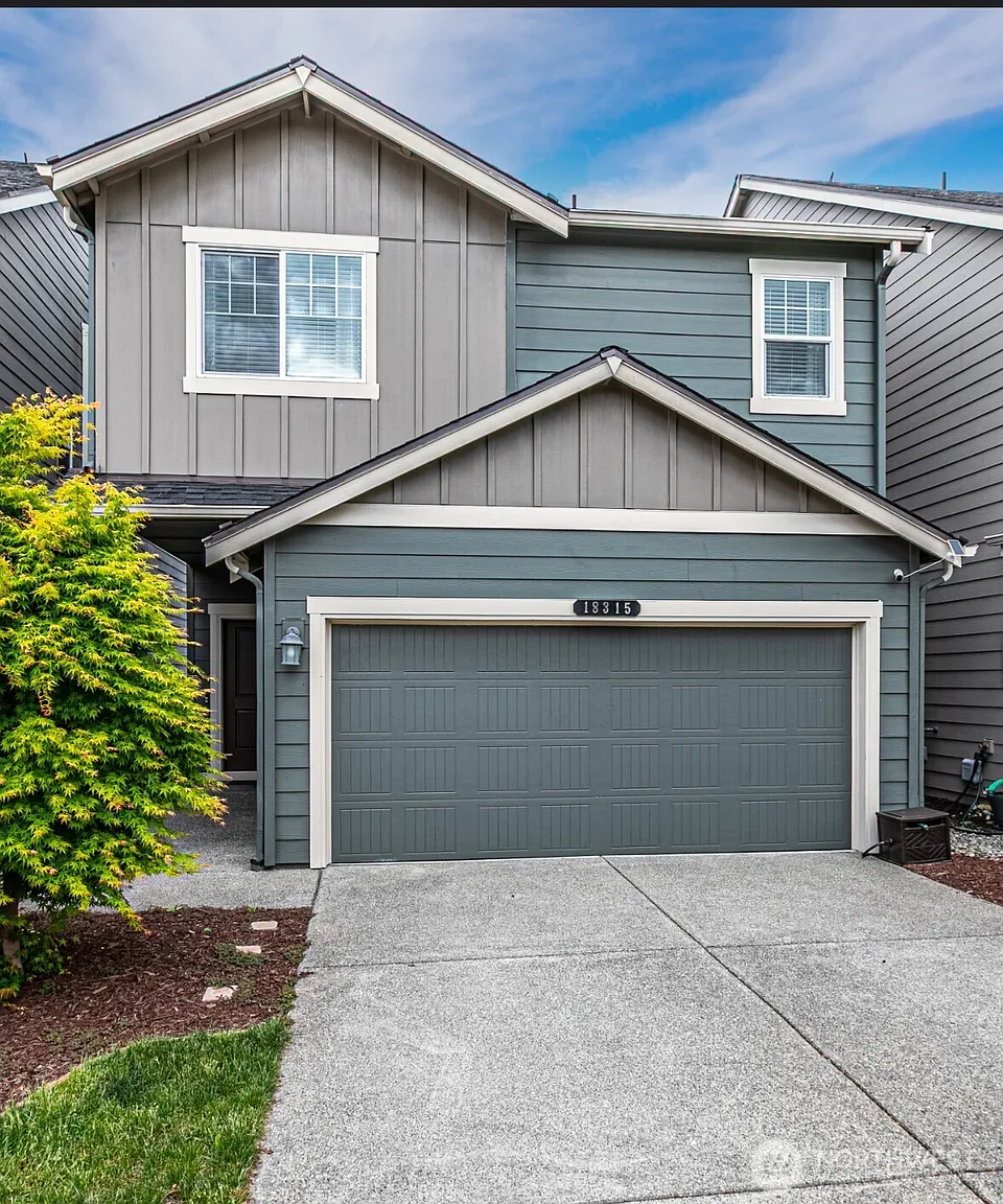 18315 Alpine Way E photo 1