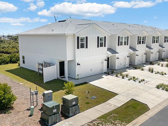 2nd image of 301 Salt Creek Ln