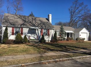 45 Russell St, Springfield, MA 01104