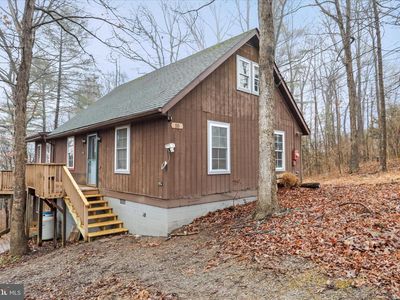 55 Morosko Ln, Berkeley Springs, WV 25411