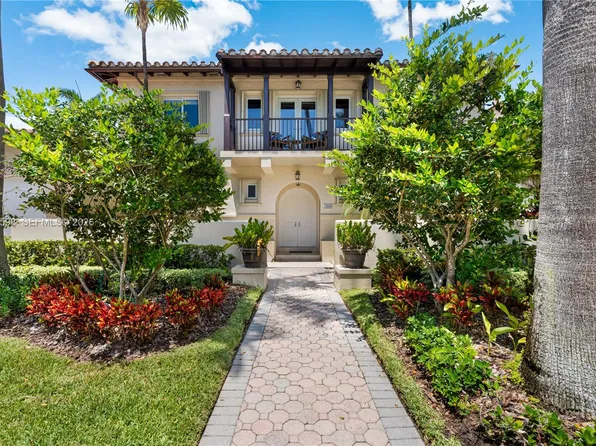 13636 Deering Bay Dr, Miami, FL 33158
