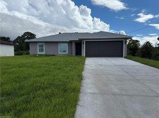 2805 14th St SW, Lehigh Acres, FL 33976