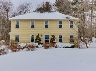 400 Sterling Rd, Jefferson, MA 01522