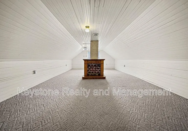 1340 Donelson Pkwy — Photo 13