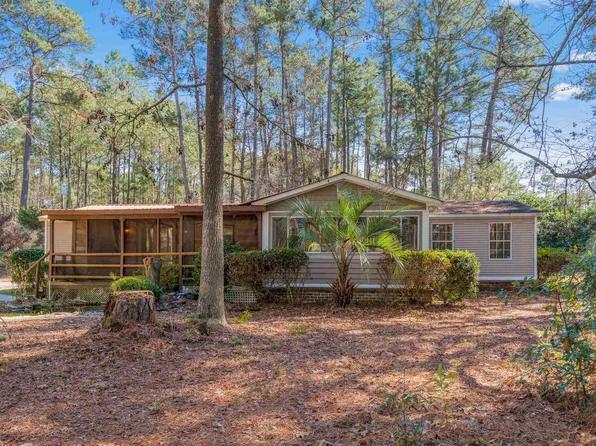 3385 High Hill Dr, Little River, SC 29566