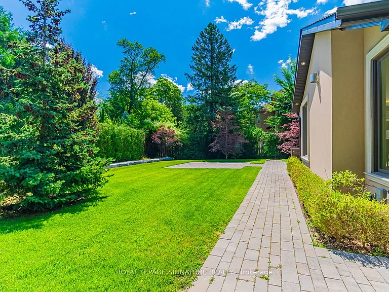 7 Blaine Dr — Photo 33
