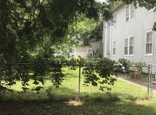 1533 Lowerline St, New Orleans, LA 70118