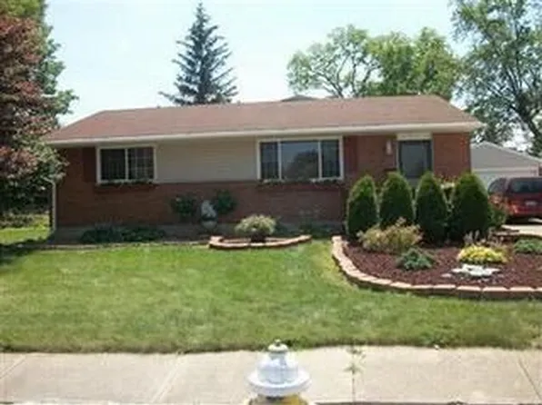 31 Boca Ct, Dayton, OH 45426