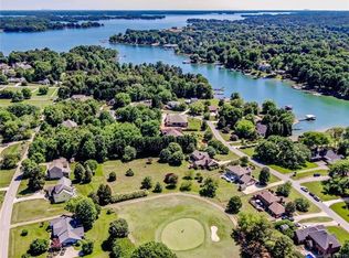 229 Spring Run Dr, Mooresville, NC 28117