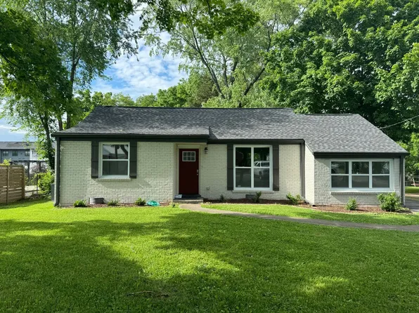 2826 Colonial Cir, Nashville, TN 37214