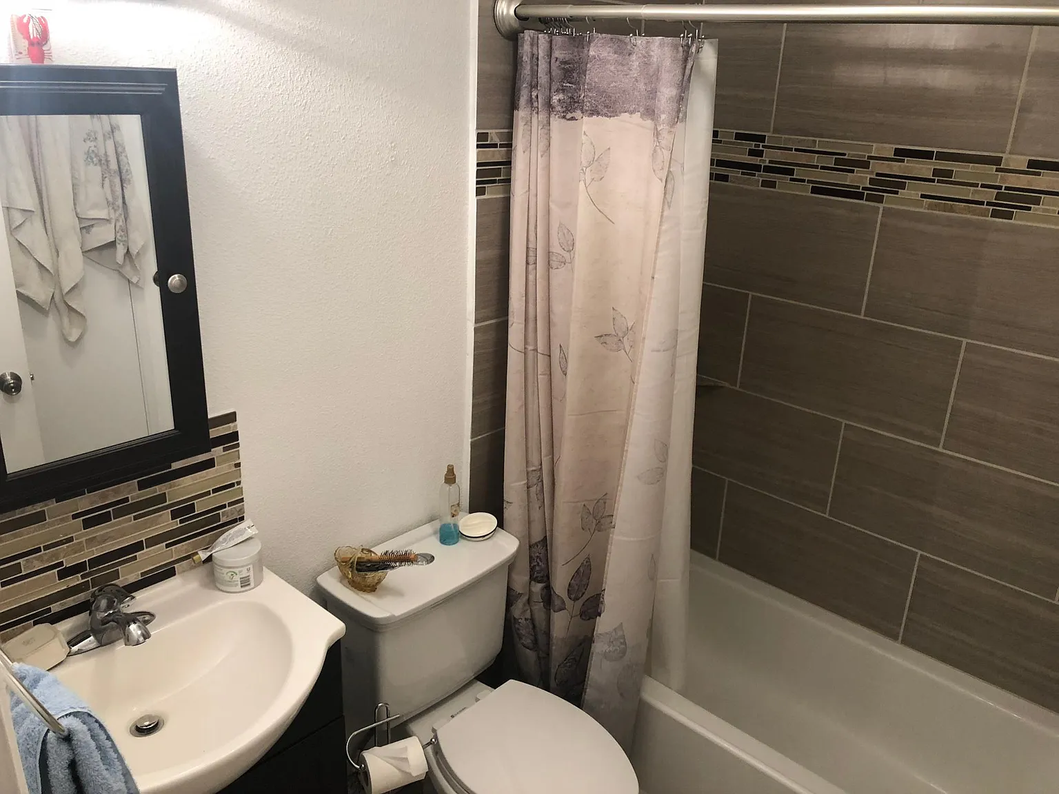 2 bed, 800 sqft, $1,250 — Photo 3