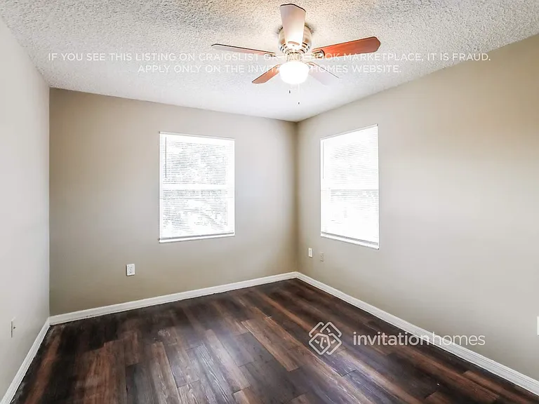 7712 Highlands Cir — Photo 15