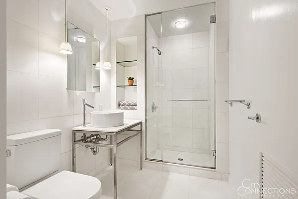 Sold by City Connections Realty | media 29