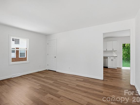 3rd image of 714 Bilmark Ave