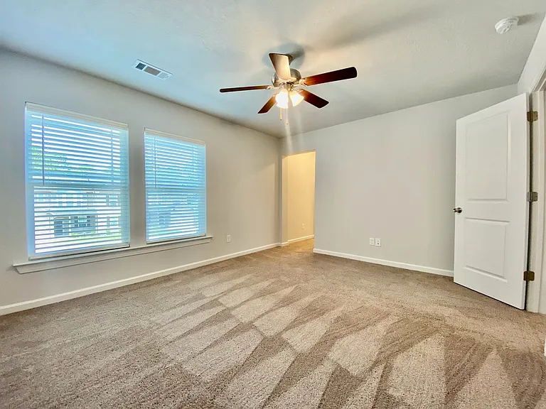 1895 Butternut Dr — Photo 19