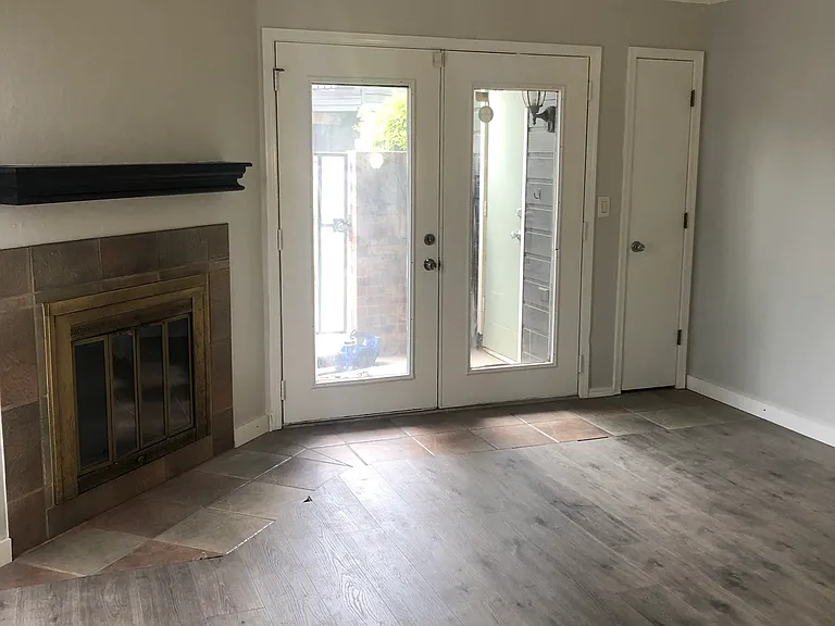 11530 N May Ave #D104 — Photo 19