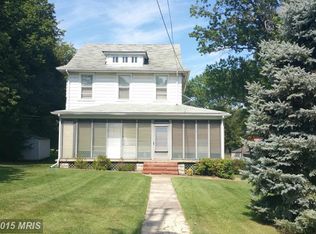 704 S Camp Meade Rd, Linthicum, MD 21090