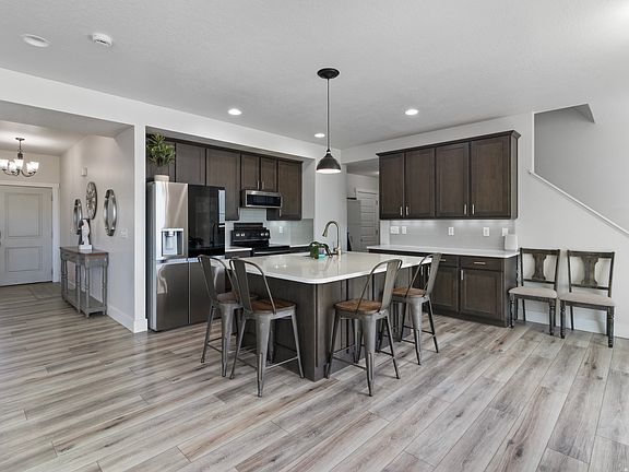5th image of 9024 N Cornwall Way
