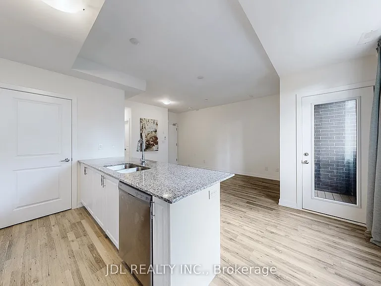 370 Red Maple Rd #112 — Photo 11