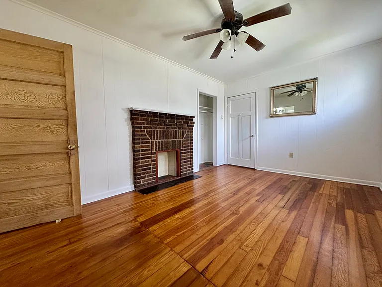 209 Audubon St — Photo 4