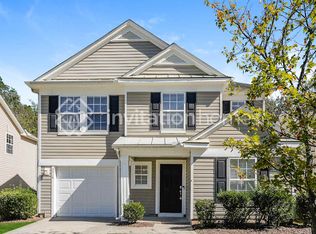 2418 Quarry Ridge Ln, Raleigh, NC 27610