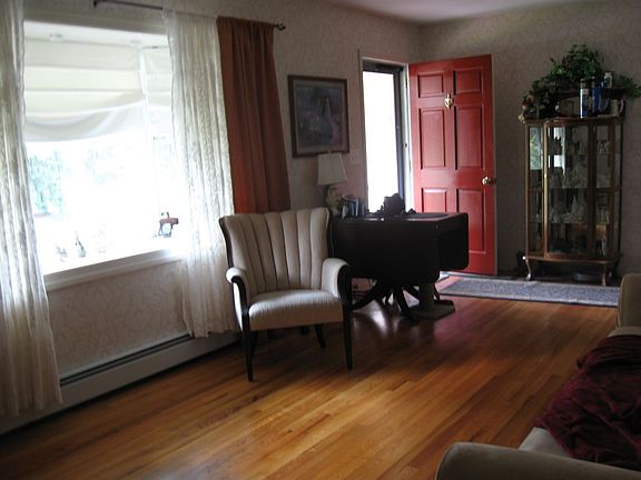 Hard wood floors thru out