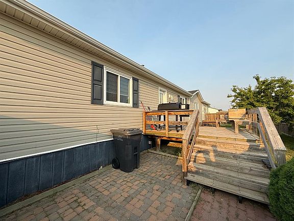 5th image of 349 Railway Ave W Unit 48