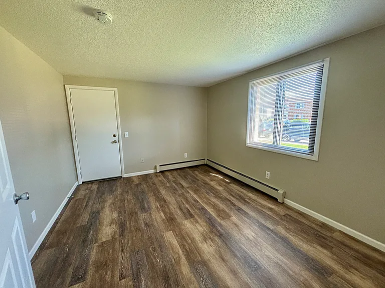 121 Capitol View Ter #8 — Photo 8