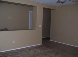 687 E Sako Pl, Chandler, AZ 85286