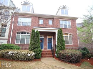 7820 Willoughby Ct, Alpharetta, GA