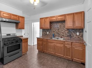 19 N 7th St Floor 2, Newark, NJ 07107