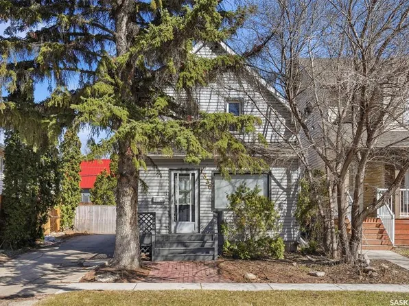 1336 H AVENUE N, Saskatoon, SK S7L 2E4