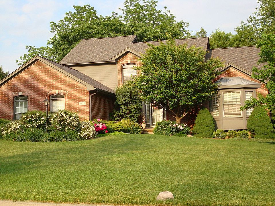 Clarkston's Sherringham 229,900