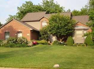 5670 Sheffield Dr, Clarkston, MI 48346